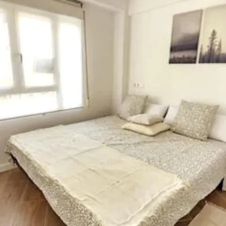 Con Playa Del Arenal A Pies Apartamento